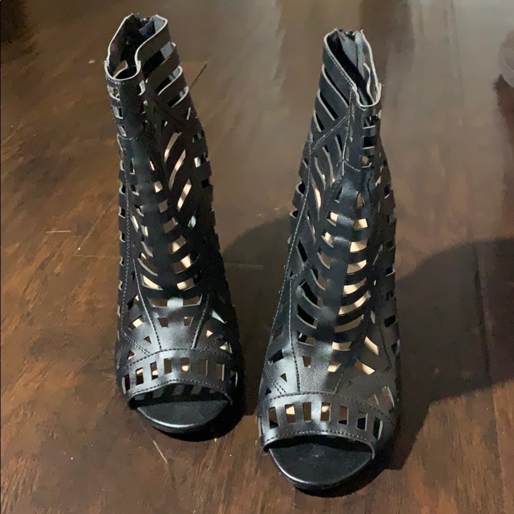 Black heels